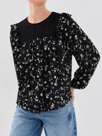 BLUSA FLORAL BLANCO Y NEGRO CON LACE