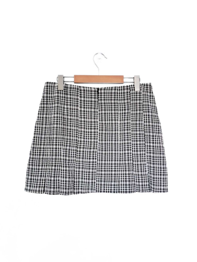 FALDA SHORT BLANCO Y NEGRO
