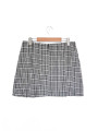 FALDA SHORT BLANCO Y NEGRO