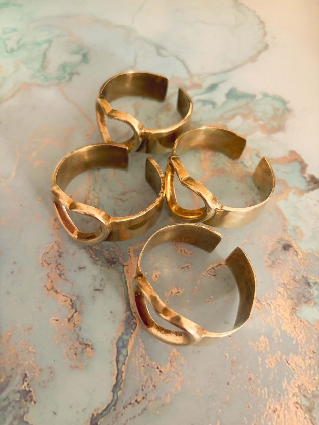 JUEGO VINTAGE DE ANILLOS DE SERVILLETA