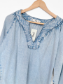 BLUSA DENIM CLARO MANGA LARGA