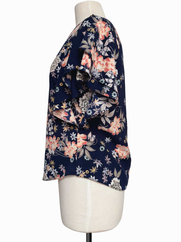 BLUSA FLORAL AZUL NEGRO