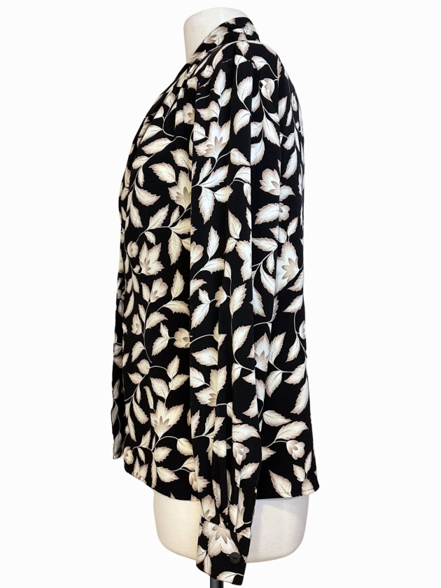 BLUSA VINTAGE CON ESTAMPADO FLORAL