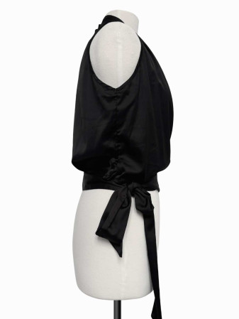 BLUSA WRAP SATINADA NEGRA