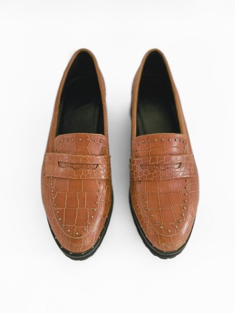 LOAFERS CON STUDS