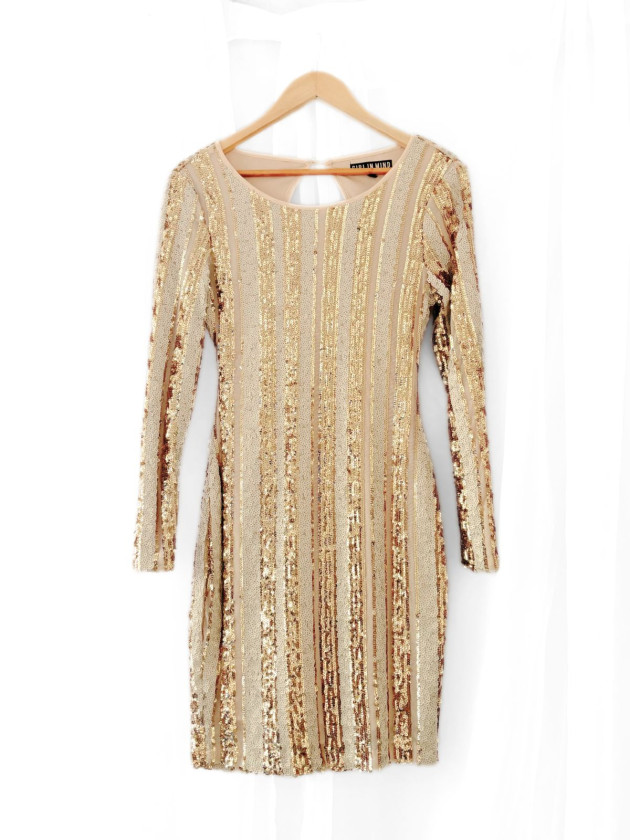 VESTIDO CHAMPAGNE
