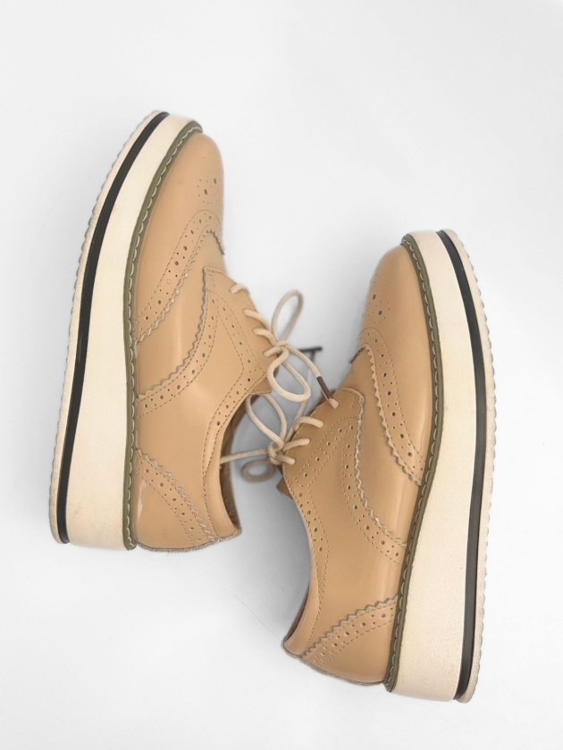 ZAPATOS OXFORD CREMA