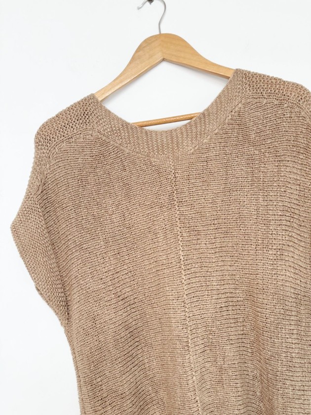 BLUSA TEJIDA CON BOTONES
