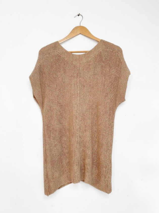 BLUSA TEJIDA CON BOTONES
