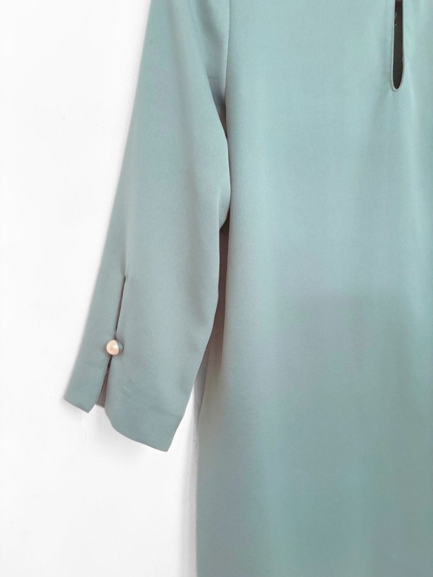 VESTIDO SATINADO PERLAS ZARA