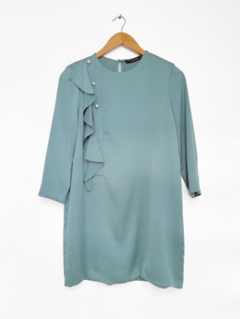 VESTIDO SATINADO PERLAS ZARA