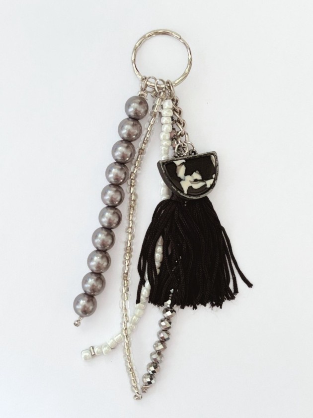 LLAVERO CHARM TASSEL