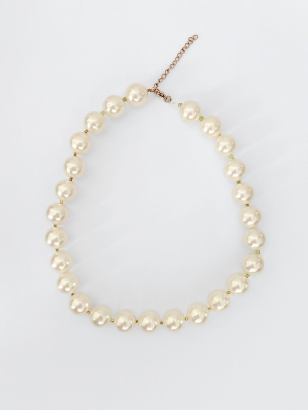 COLLAR SUGAR PEARLS