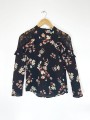 BLUSA FLORAL CON LACE