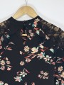 BLUSA FLORAL CON LACE