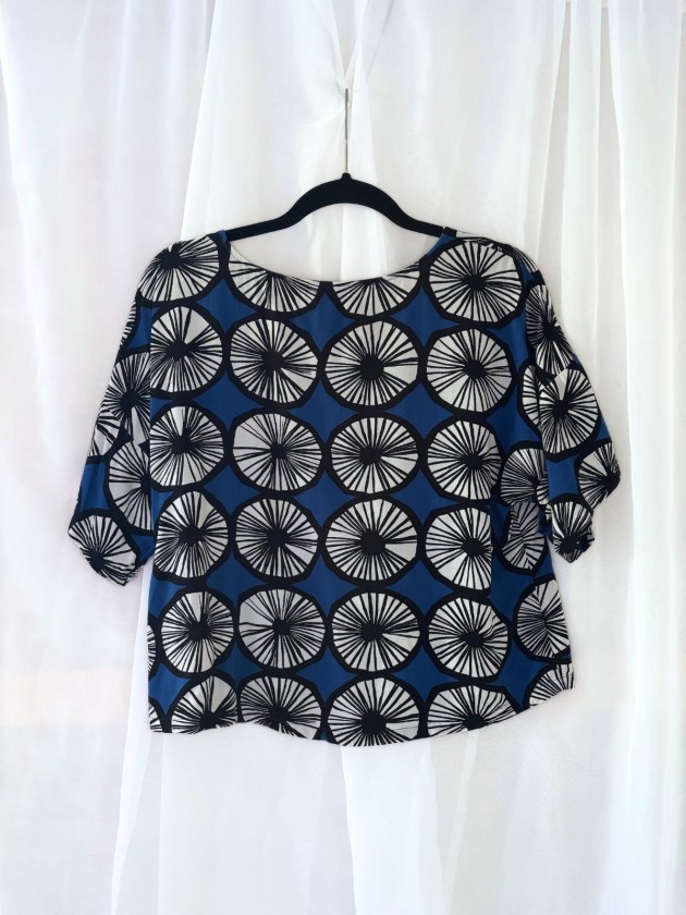 BLUSA BOXY MARIMEKKO