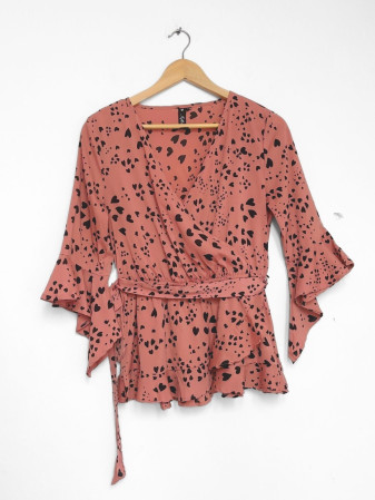 BLUSA PRINT DE CORAZONES