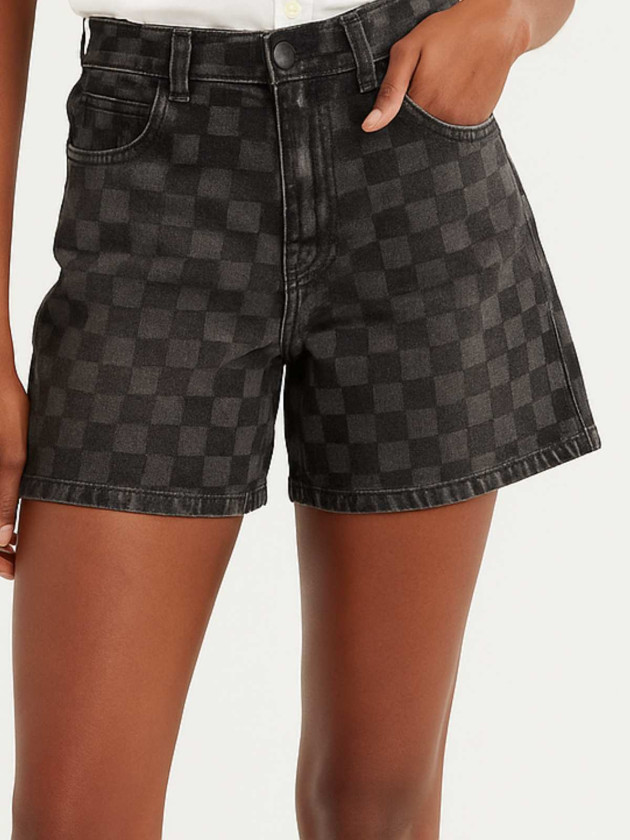 SHORT DENIM CUADRICULADO 