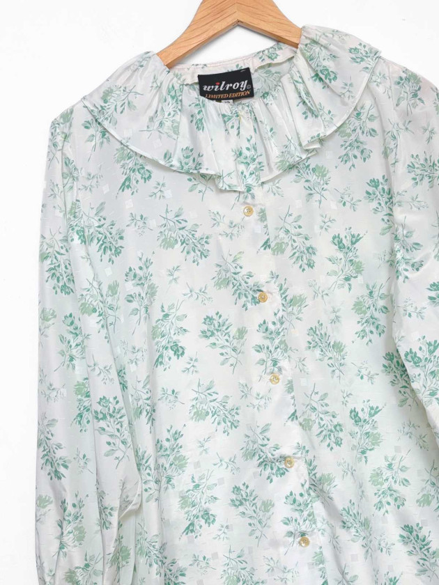 BLUSA VINTAGE CON FLORES VERDES