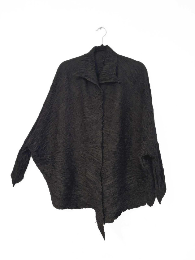 BLUSA VINTAGE CON TEXTURA NEGRO