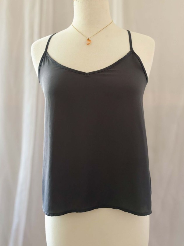BLUSA DE TIRANTES GRIS OSCURO